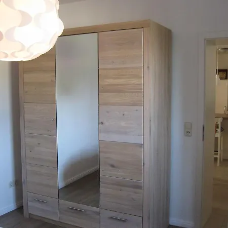 Apartment Dat Hus An De Kirch *